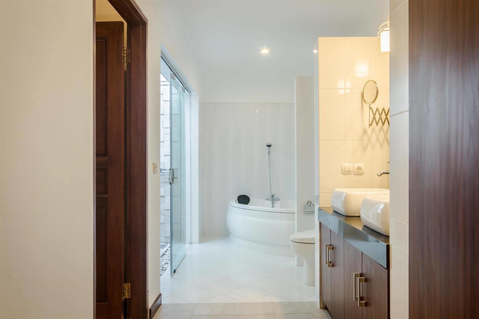 Villa Krisna Seminyak Exteriér fotografie